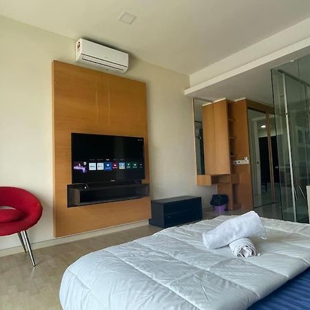 Stylish Romantic Couples Getaway At Kl City 1419 Kuala Lumpur Kültér fotó